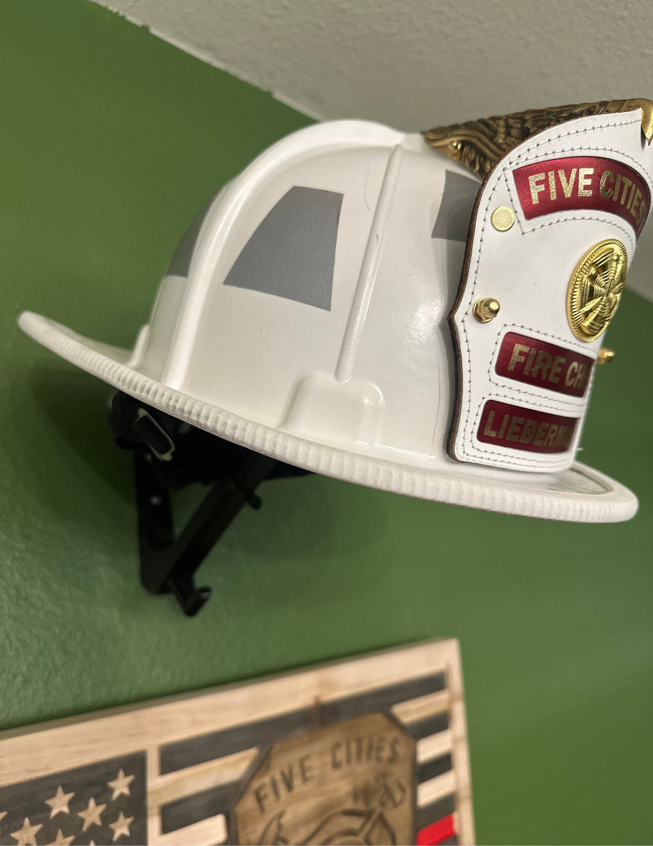 Fire Helmet Wall Mount Display